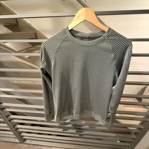 Lululemon Rest Less Pullover - Size 14 - Dark Forest / Jade Grey